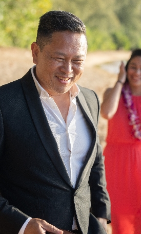 Hawaii Wedding Officiant / Minister