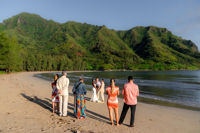 Dorothy and Gonzalo's Hawaii Elopement
