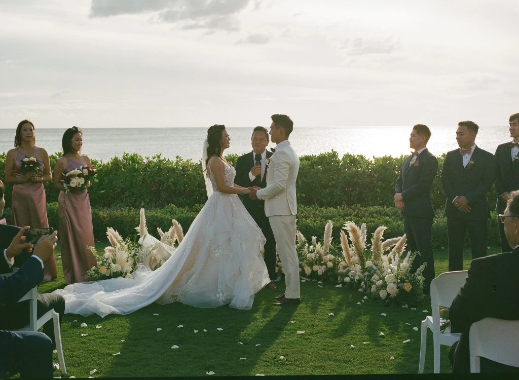 Right wedding officiant