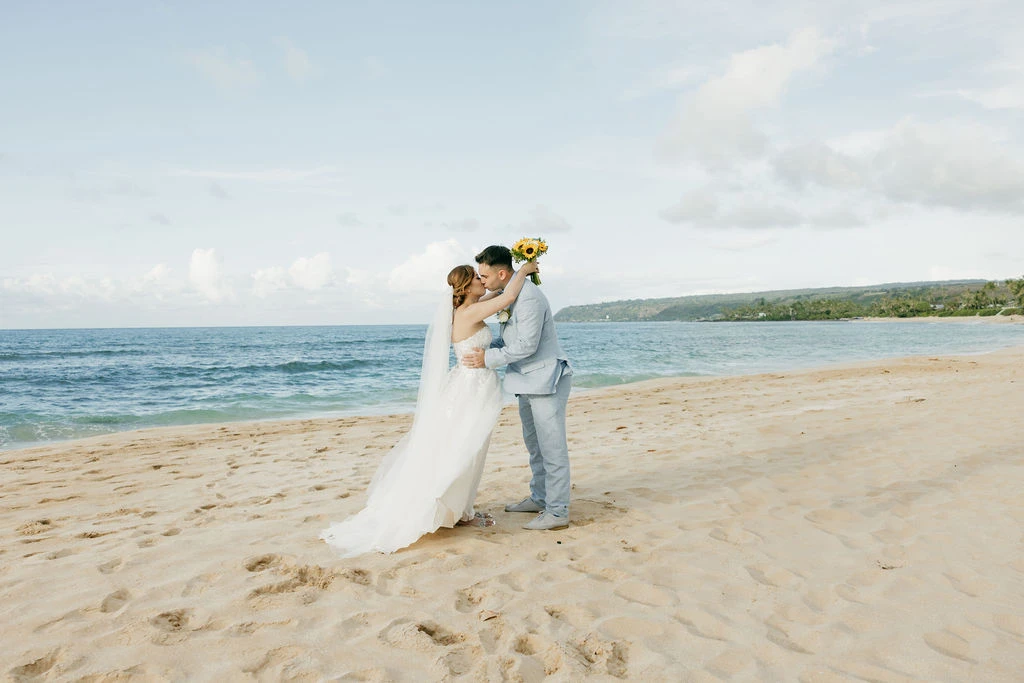 Hawaii elopement