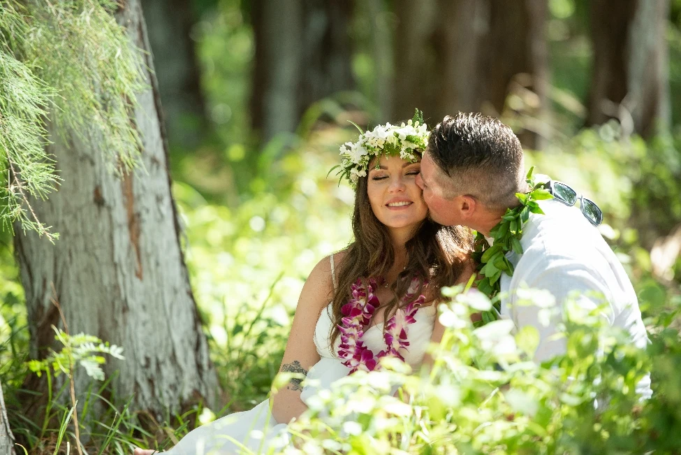 Popular places to get married in Hawaii