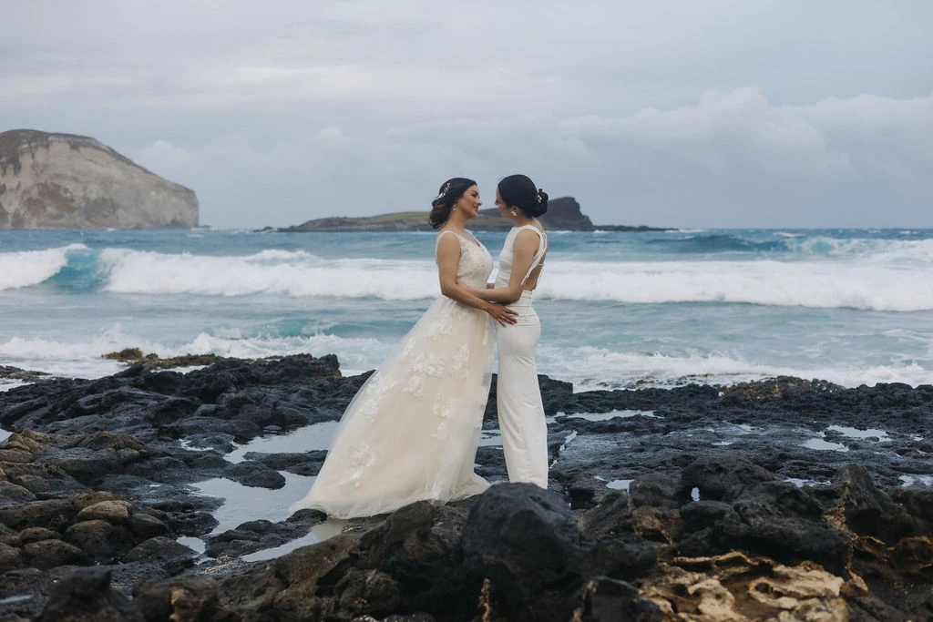 Hawaii elopement packages