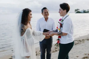 Hawaii wedding ceremony
