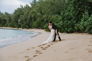 Hawaii elopement