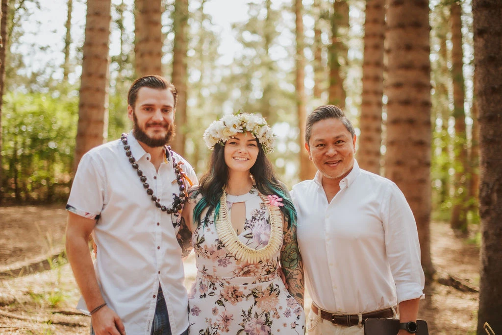 Hawaii outdoor marriage ceremony