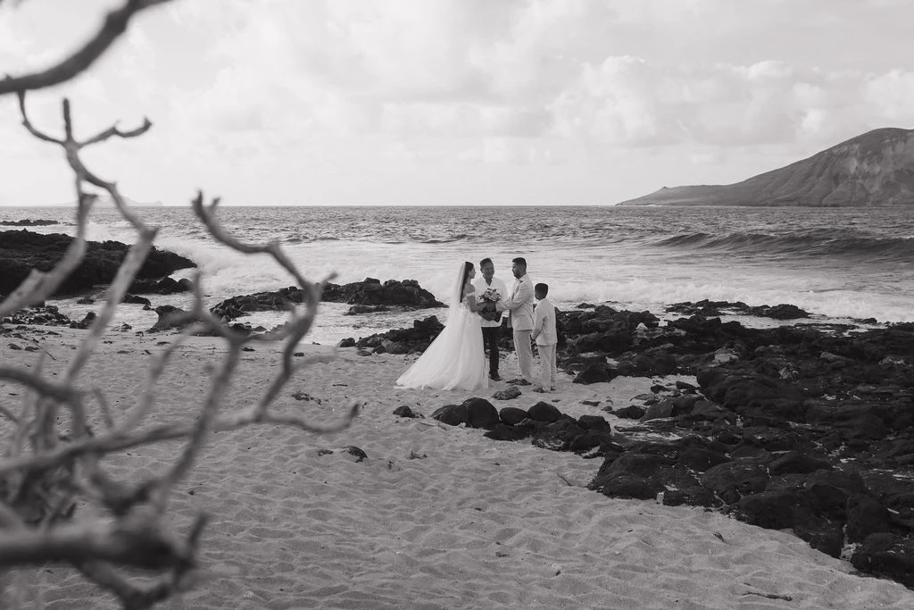 Role Of Officiants In Hawaii