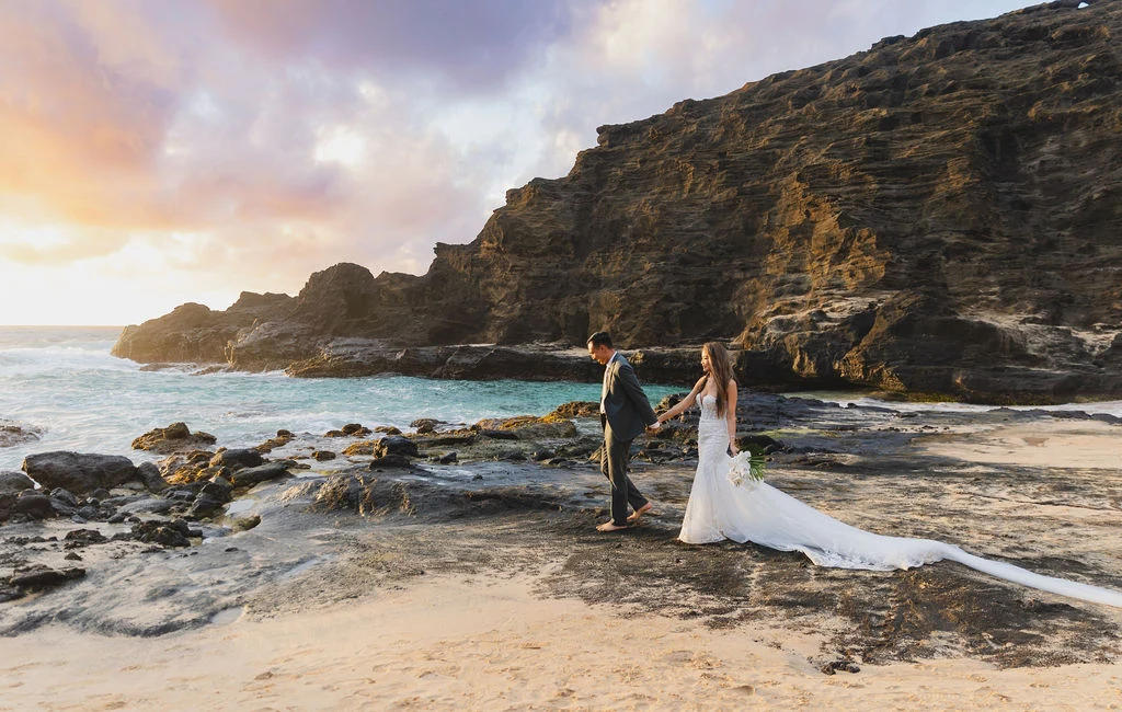 Hawaii elopement photographer