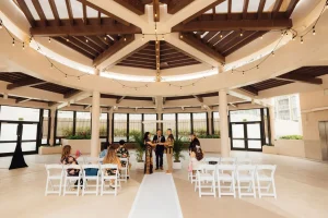 Hawaii micro wedding