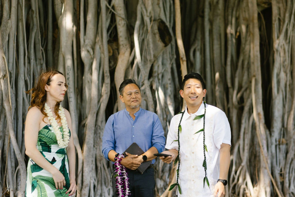 Wedding Officiant In Hawaii
