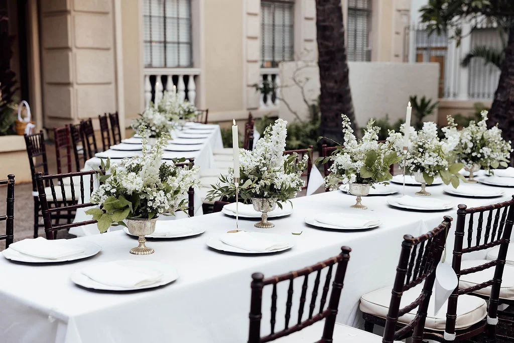 Elegant outdoor wedding table setup